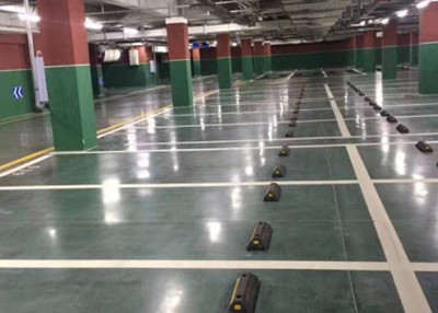 启东地下车库停车场地坪